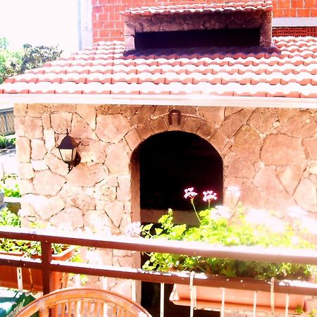 KrkaHaus Hotel Lozovac Bagian luar foto