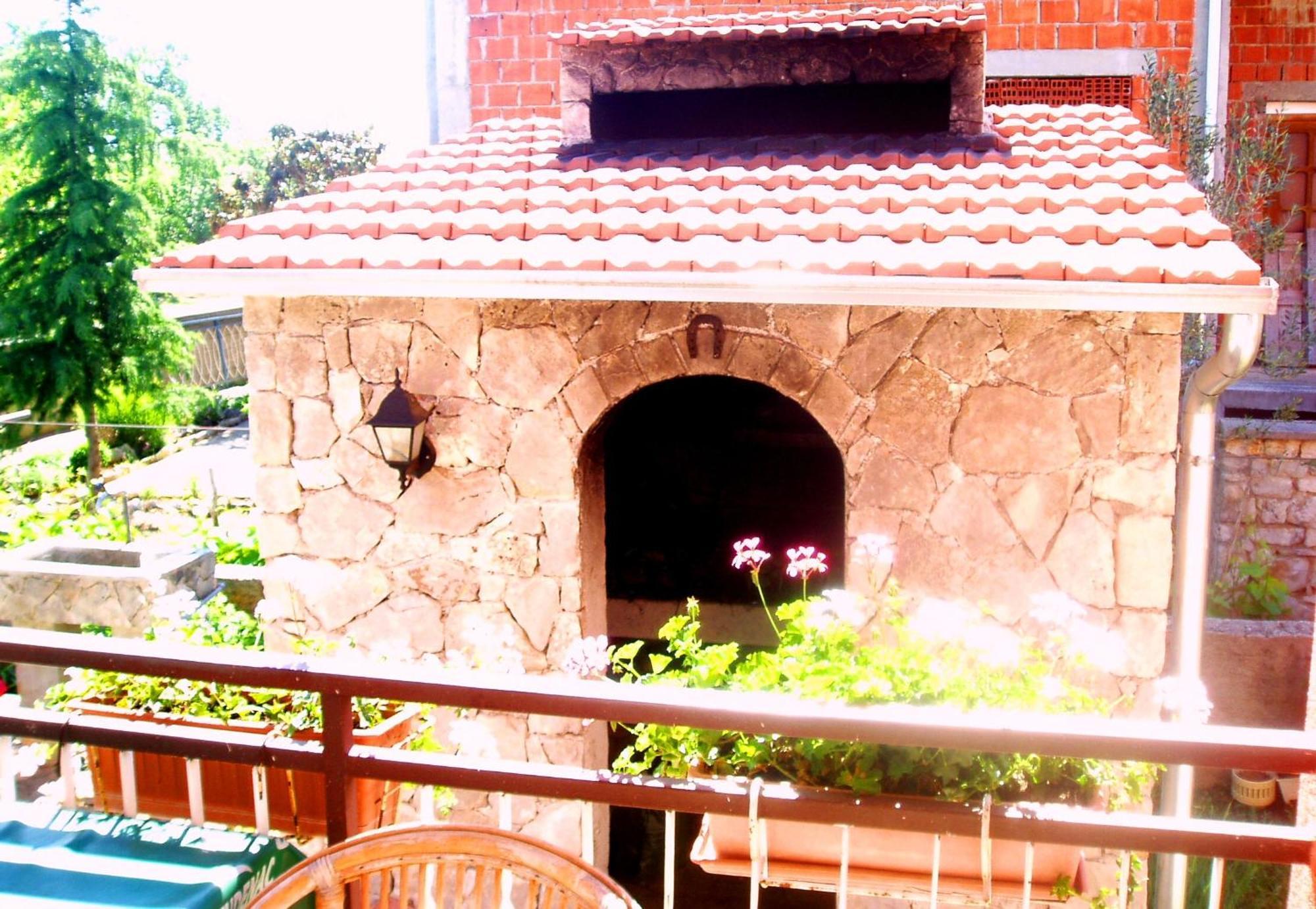 KrkaHaus Hotel Lozovac Bagian luar foto