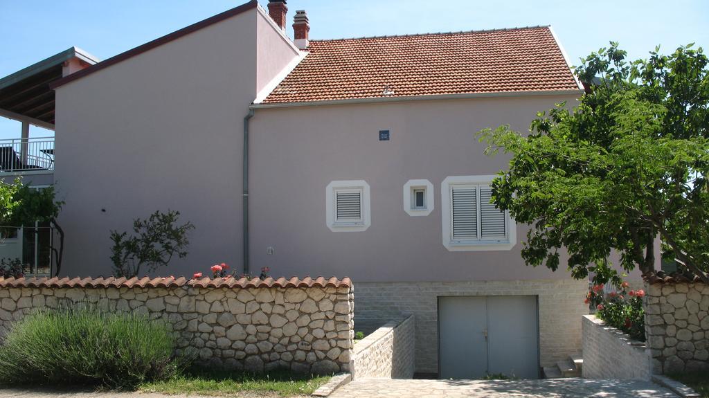 KrkaHaus Hotel Lozovac Bagian luar foto